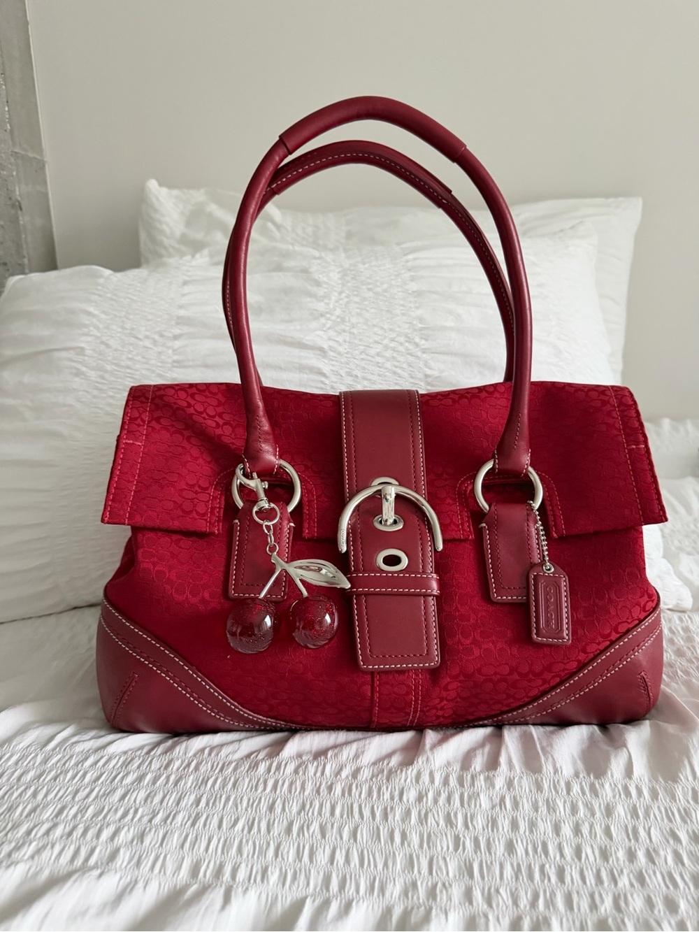 Vintage Coach Soho Fkao Red Jacquard Canvas Soho tote bag